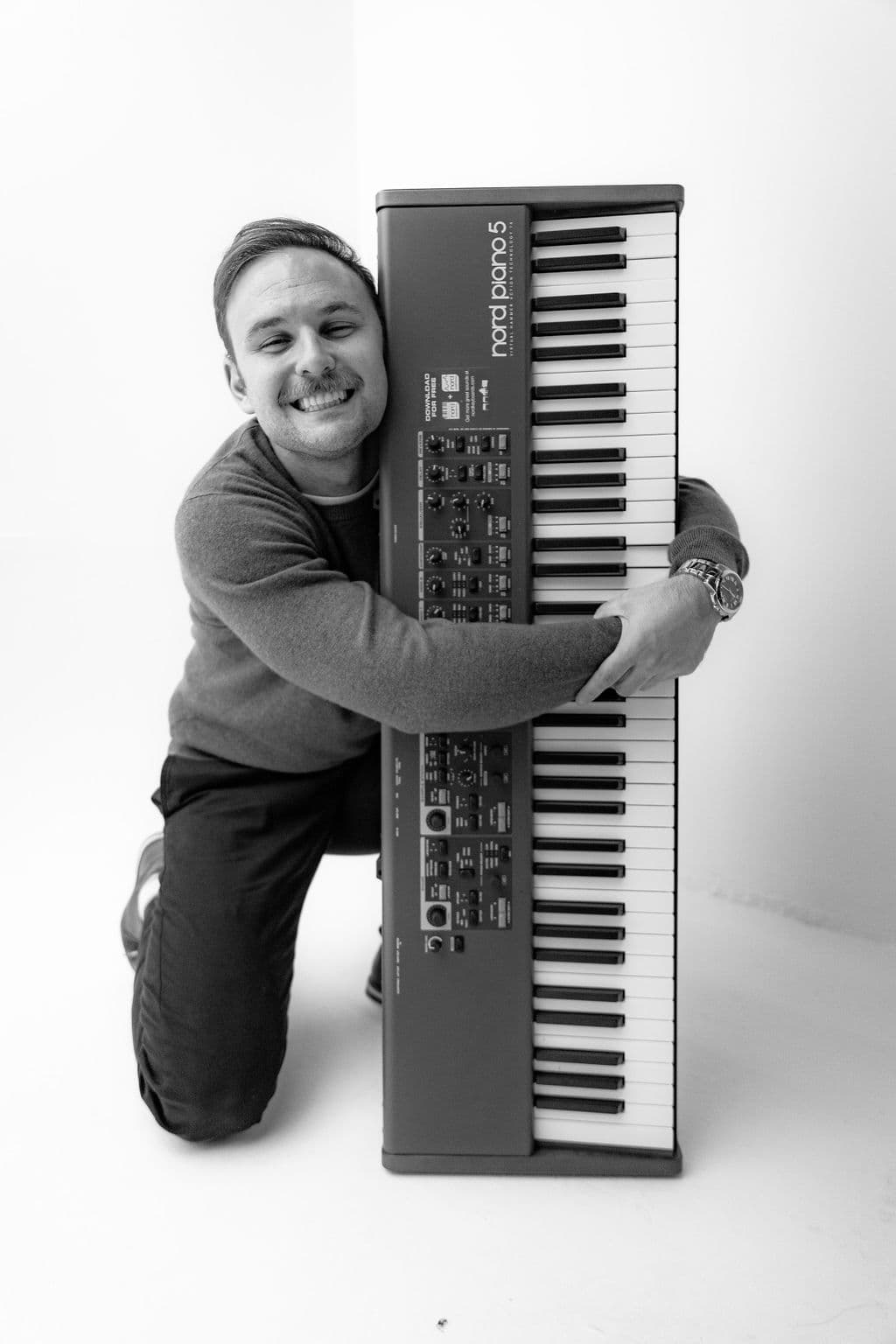 curiousman photobyjoy 53 - Black & White