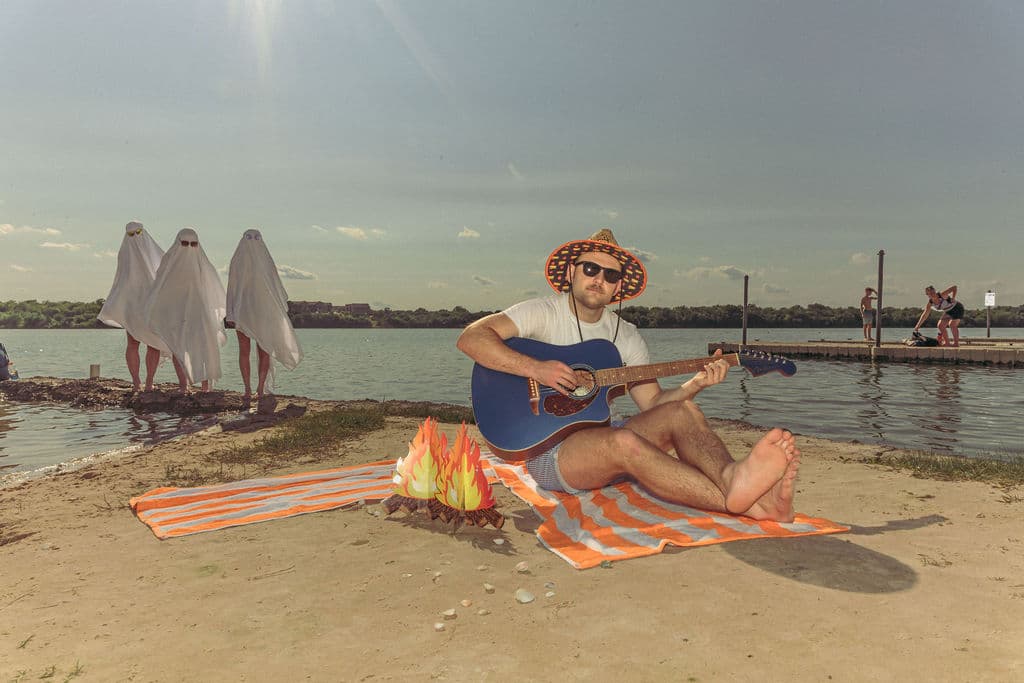 beachghosts 27 - Ghosts On The Beach