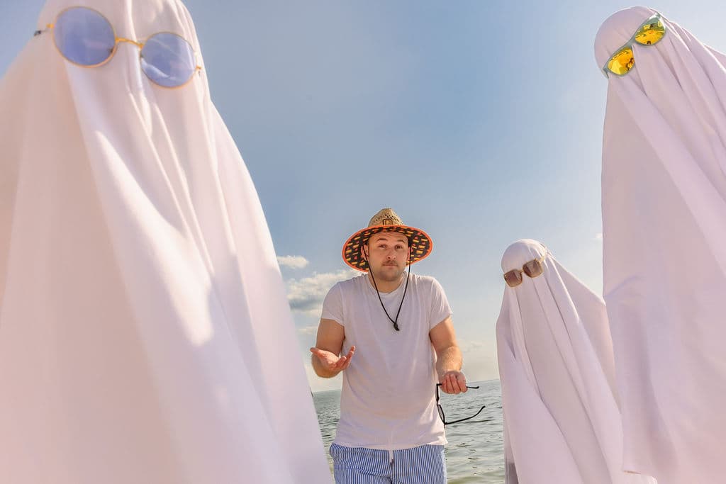 beachghosts 3 - Ghosts On The Beach