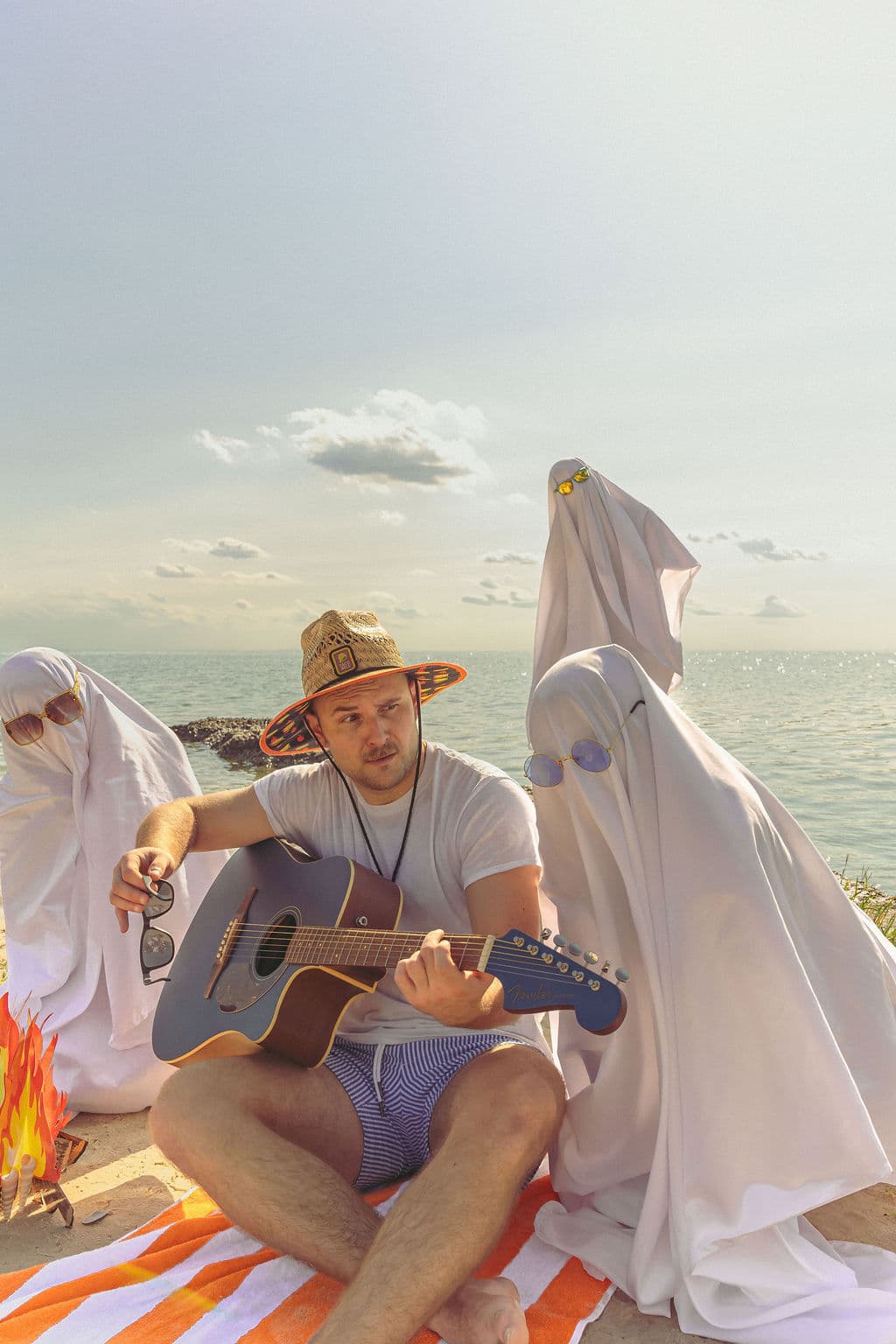 beachghosts 40 - Ghosts On The Beach