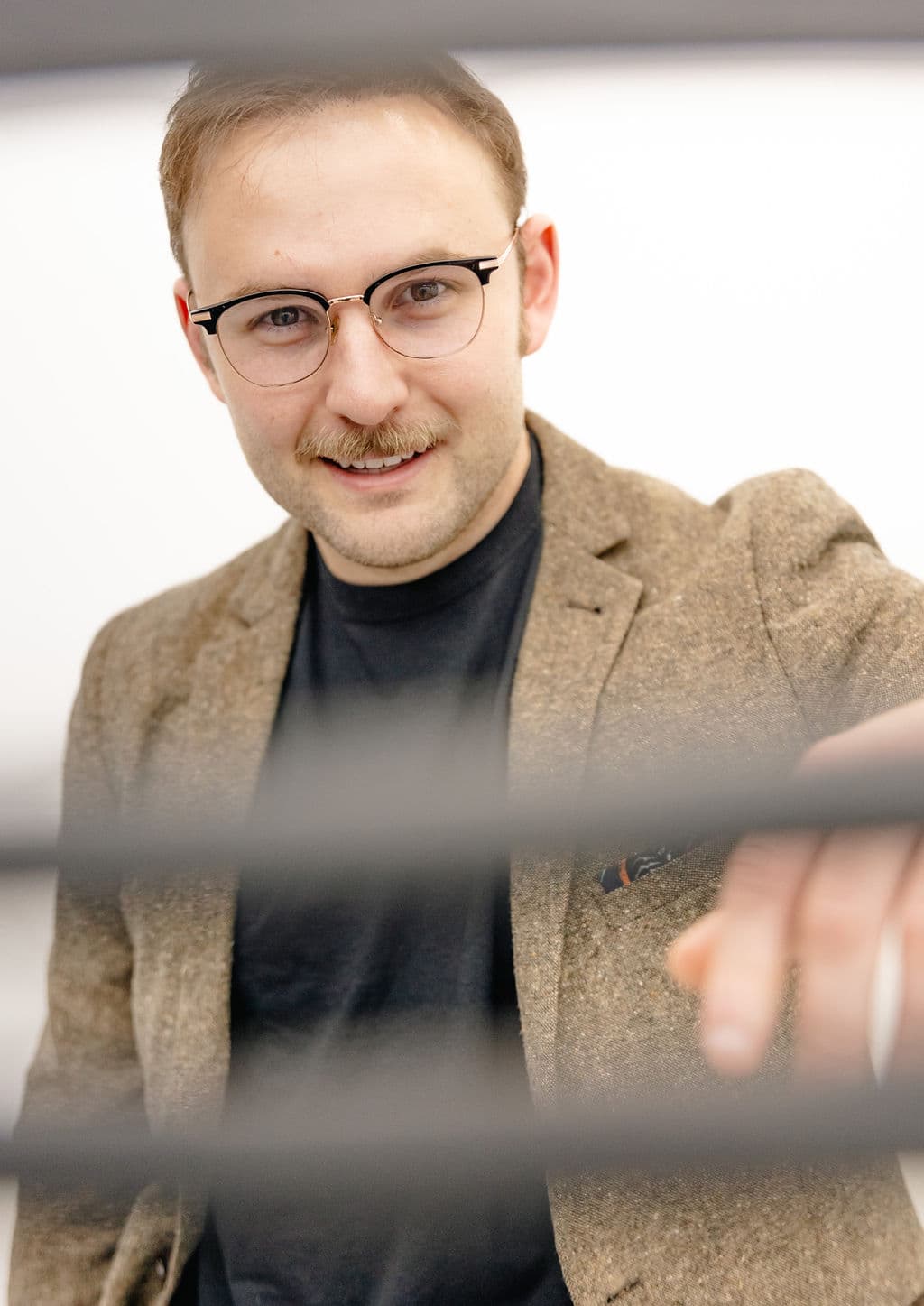 curiousman photobyjoy 55 - Glasses Filmstrip