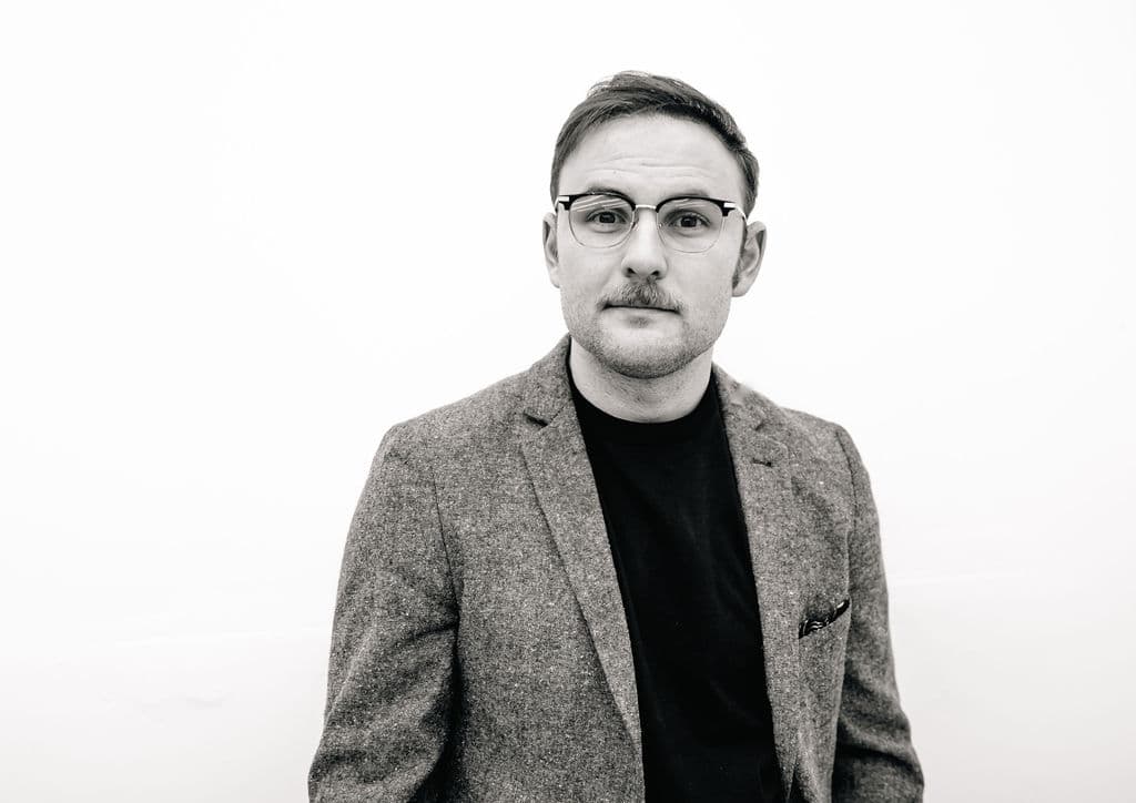 curiousman photobyjoy 60 - Glasses Filmstrip